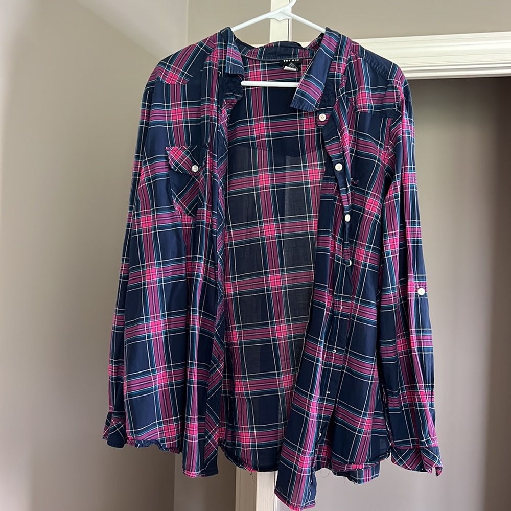 Long sleeve plaid shirt